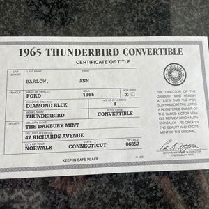 1965 Ford Thunderbird 1:24 made by Danbury Mint